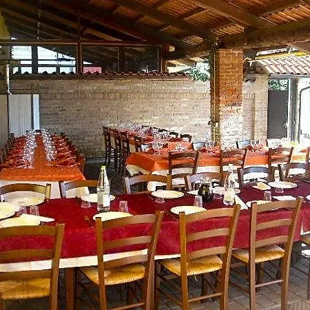 Cascina Del Peso Фермерский дом *