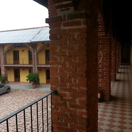 Alloggio per agriturismo Cascina Del Peso *